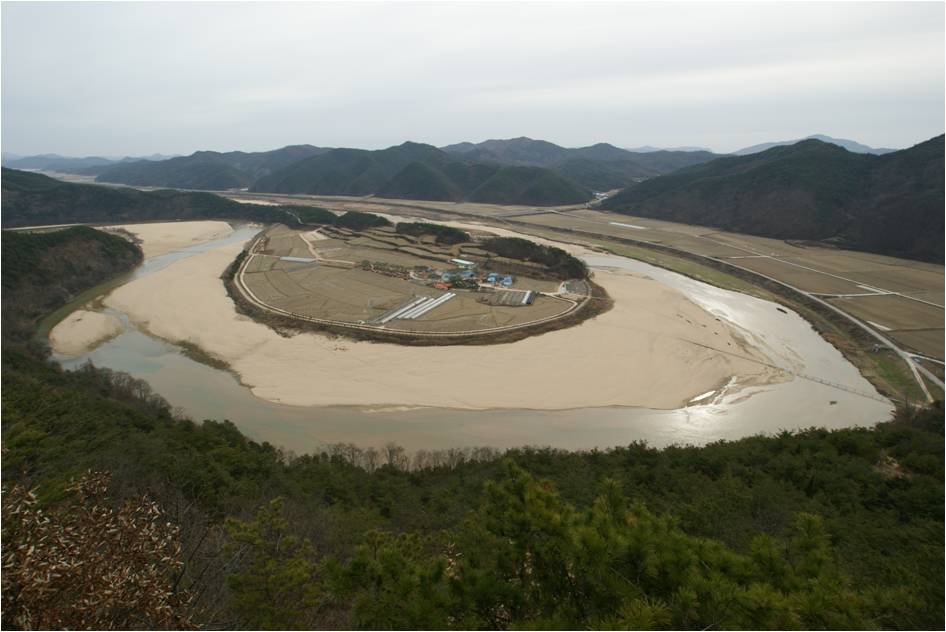 내성천변 회룡포